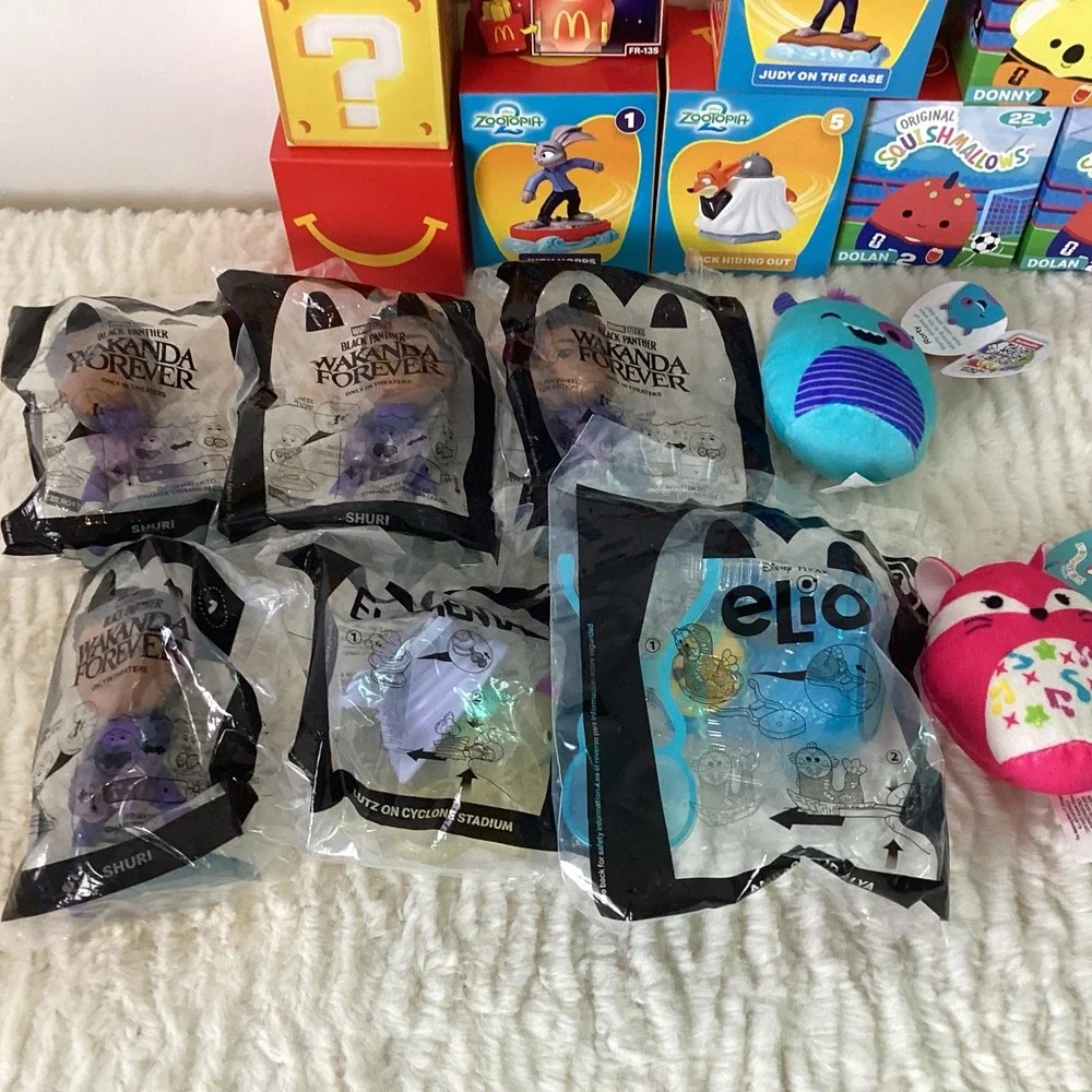 McDonald's Happy Meal Toy Lot – 18 Piece Bundle - Elio Zoo Black Panther Squish